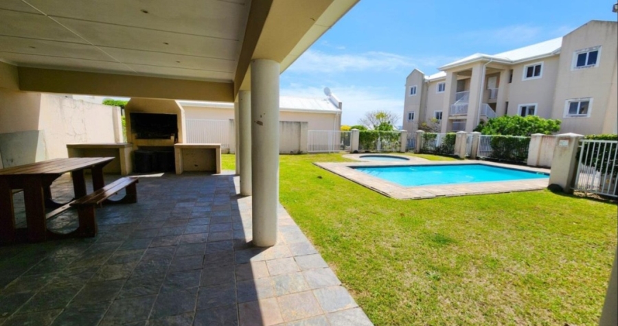 1 Bedroom Property for Sale in Beacon Bay North Eastern Cape